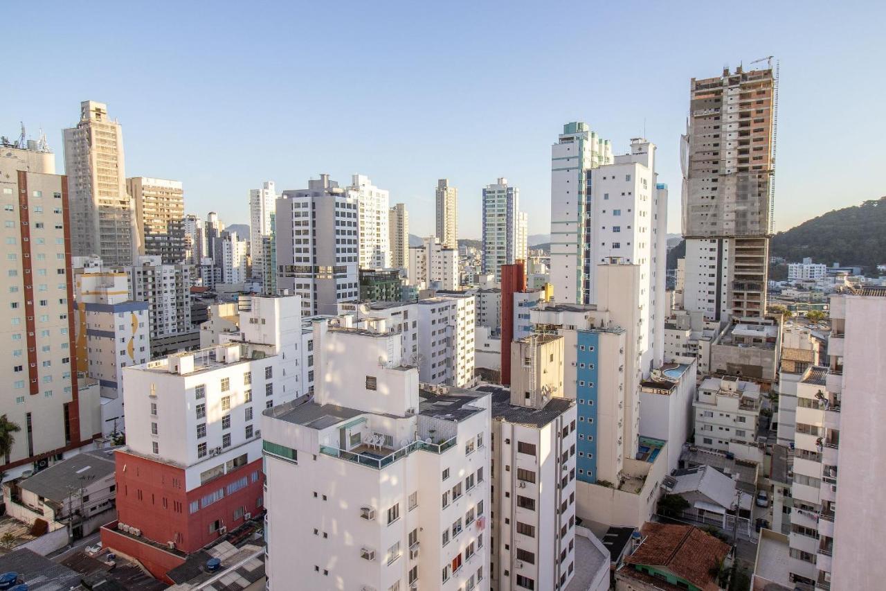 Apartamento Sat132 - 2 Dorm, Churrasq, 2 Garagens, Wi-fi