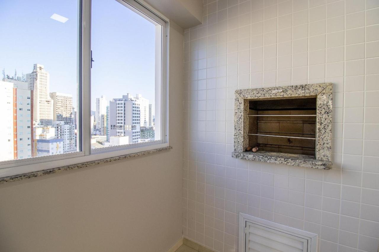 Apartamento Sat132 - 2 Dorm, Churrasq, 2 Garagens, Wi-fi