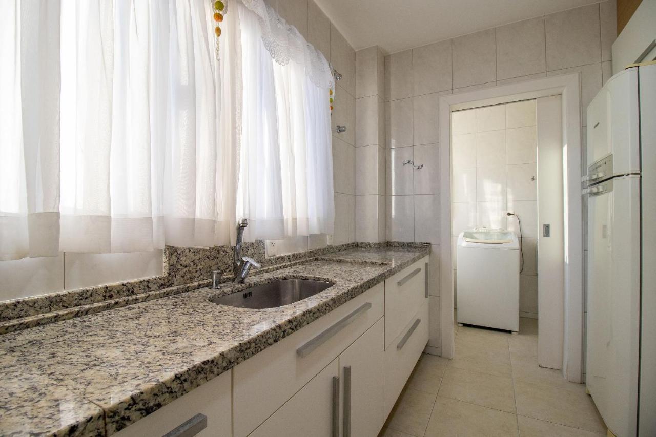 Sat132 - 2 Dorm, Churrasq, 2 Garagens, Wi-fi *