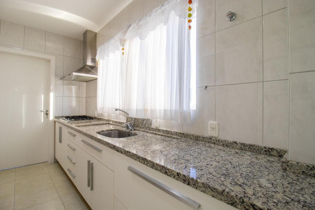 Sat132 - 2 Dorm, Churrasq, 2 Garagens, Wi-fi Apartamento *