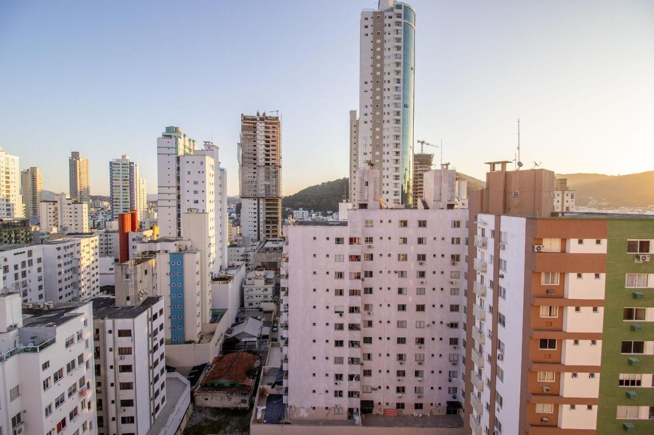 Sat132 - 2 Dorm, Churrasq, 2 Garagens, Wi-fi *