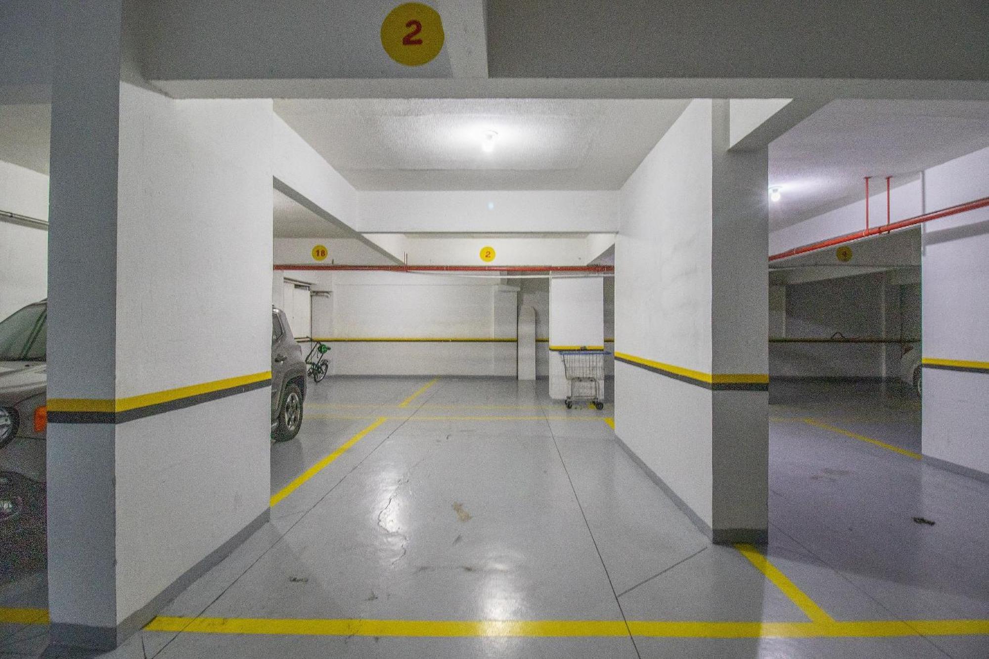 Sat132 - 2 Dorm, Churrasq, 2 Garagens, Wi-fi Apartamento *